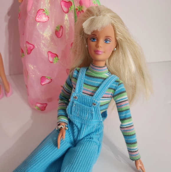 Vintage Y2K Barbie lot - Picture 3 of 6